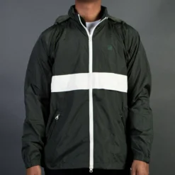 Undefeated Men Gust Jacket (green / Forest)